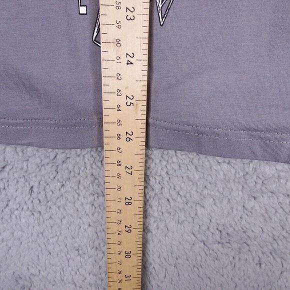 Threyda Shirt Mens Medium Gray Pullover Lightweight Geometric Logo Stretch - Picture 5 of 8